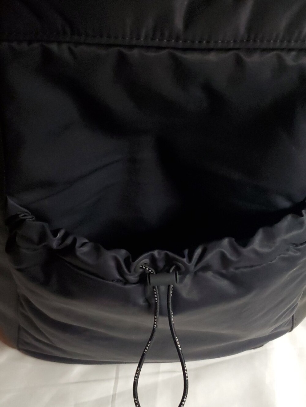 Vuori Black Quilted Nylon All Around Tote - Picture 12 of 13